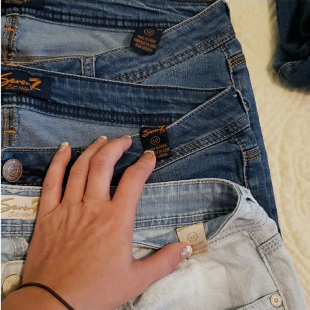 3 Pair of Seven7 shorts